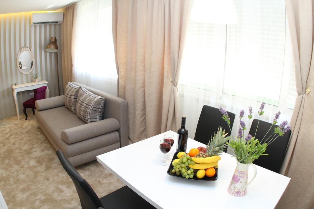 Studio Apartments Mirakul Split Bilik gambar