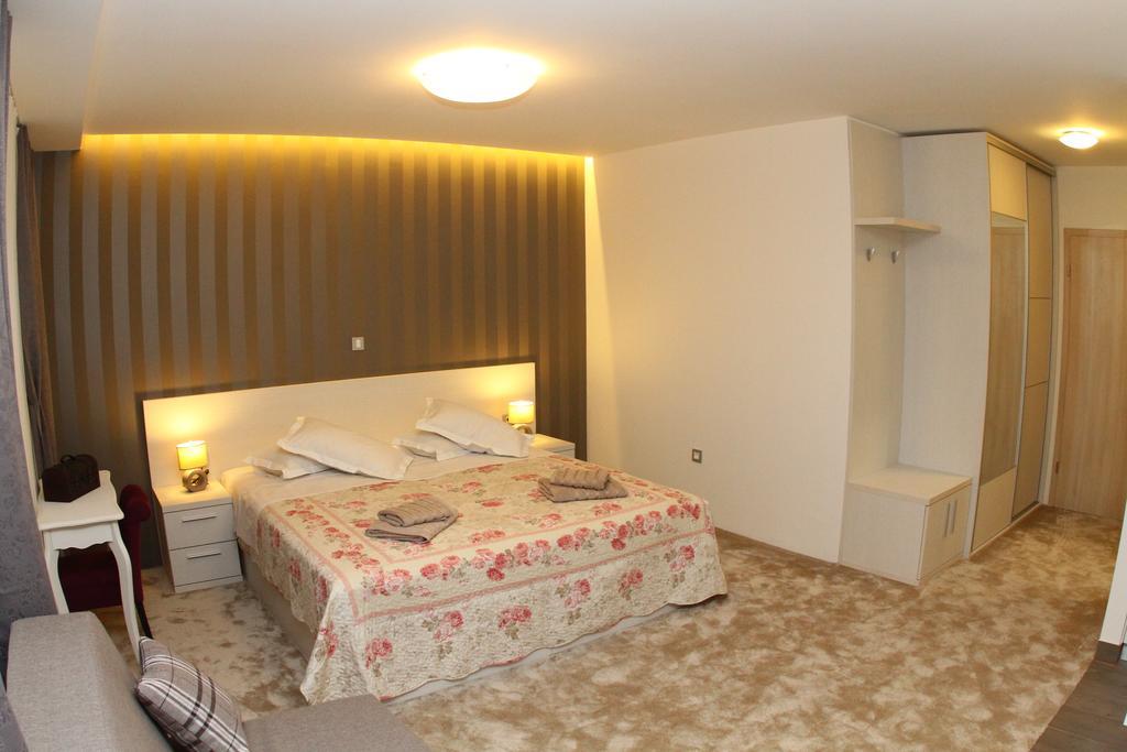 Studio Apartments Mirakul Split Bilik gambar